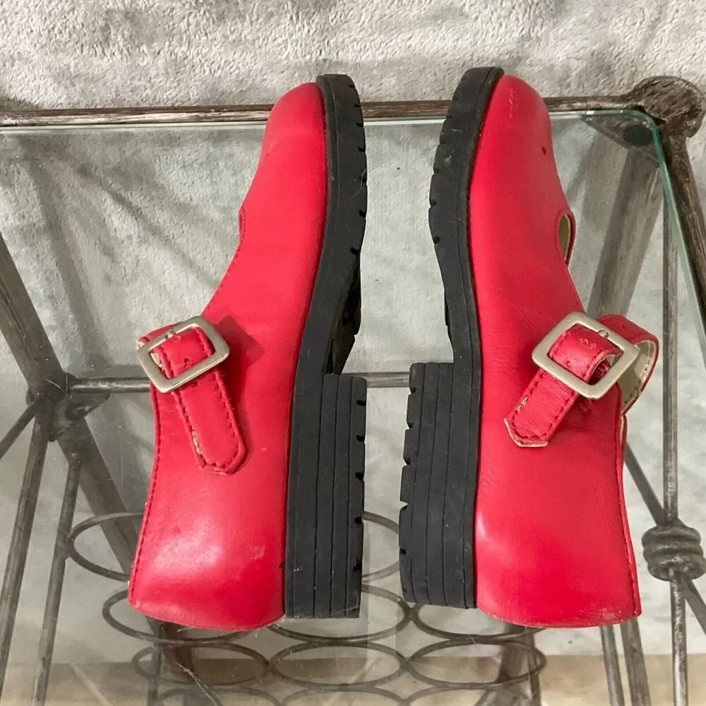 Buster Brown leather classic Mary Jane Shoes Little Girls Size 11.5 Red Hearts
